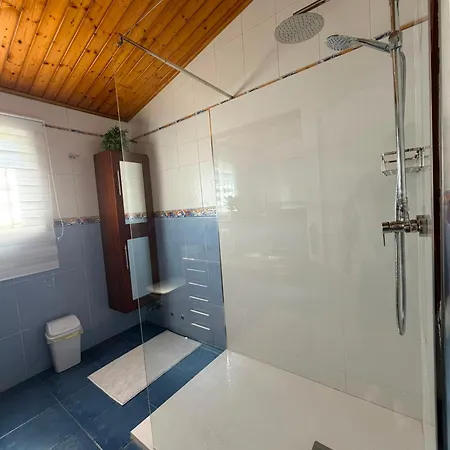 Casa En Entorno Rural Cerca De La Playa 펜션 *